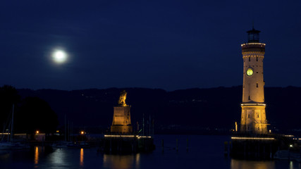Fototapeta premium Lindau bei Nacht
