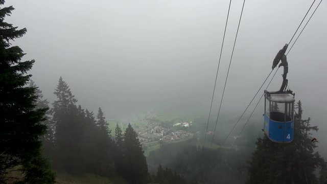 Laberbergbahn bei Oberammergau, Seilbahn, Allg&auml;u, 4K