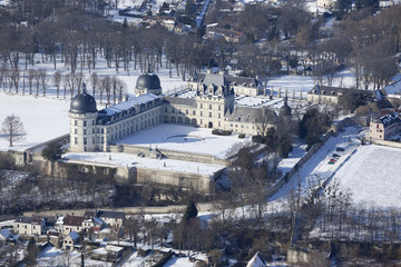 vue aérienne du château de Valancay