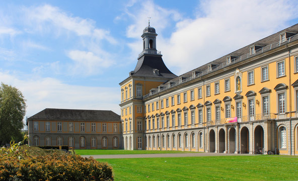 Bonn Universität, Uni Bonn im Sommer
