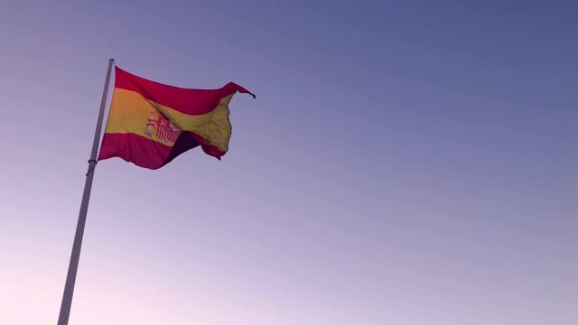 Bandera Española al viento referendum