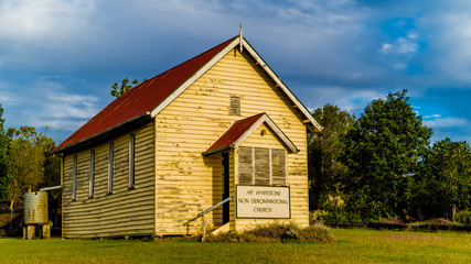 Fototapeta na wymiar Country church