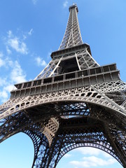 Paris France Stadt der Liebe Love Eifel Turm tower - 176019298