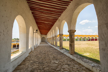 arches at the convent of Izamal which has the second largest atrium of the world, only surpassed by the one in St. Peter’s Square in the Vatican