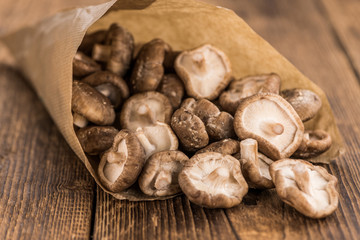 Fototapeta na wymiar Shiitake mushrooms, selective focus
