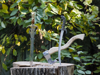 European and Asian ancient swords, sabers and daggers