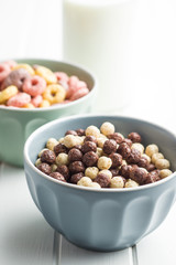 Breakfast cereal balls.