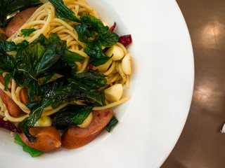 Stir Fried Spaghetti with Chili, Thai style