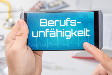 Smartphone mit dem Text Berufsunfähigkeit auf dem Display