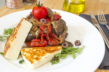 Salad Halloumi Marinated Pepper