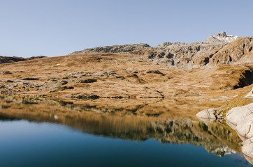 Grimsel, Grimselpass, Totensee, Grimselgebirge, Sidelhorn, Oberaar, Mittagshorn, Alpen, Schweizer Berge, Wanderweg, Herbst, Schweiz