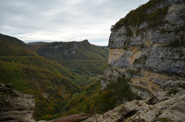 Fototapeta na wymiar Massif du Bugey dans le Jura