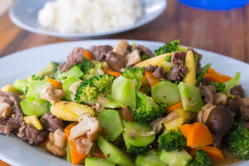 Mixed vegetable stire-fried.