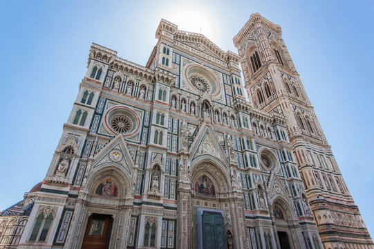 Westportal des Doms Santa Maria del Fiore in Florenz, Italien