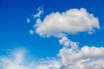 Obraz na płótnie Canvas Blue sky with white cloud.