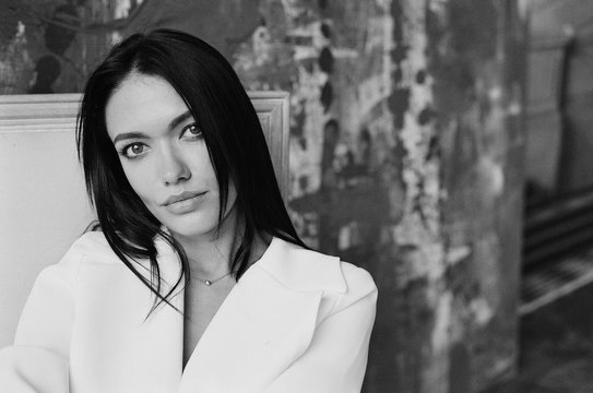 Portrait of confident woman in black and white