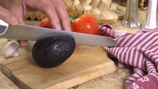 Slicing a fresh avacodo
