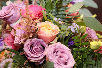 Purple roses bouquet 