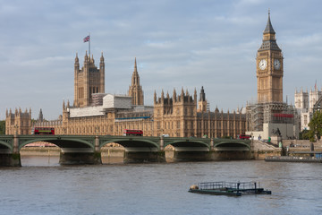 Fototapeta na wymiar Westminster bridge, Big Ben in the morning