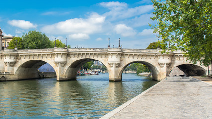 Fototapeta premium Paris, panorama of the Pont-Neuf, with the pont des Arts and the Louvre in background 