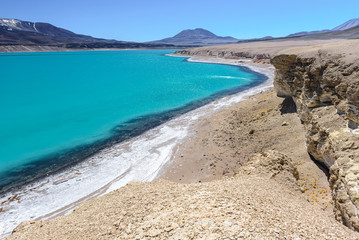 Fototapeta na wymiar Green Lagoon (Laguna Verde), Chile