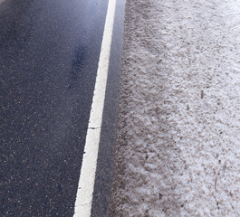 Obraz premium Road under the snow