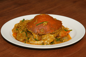 Fried crab with curry powder