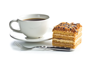Cake with walnuts and honey.