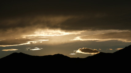 Tramonto sulle Alpi in Lombardia