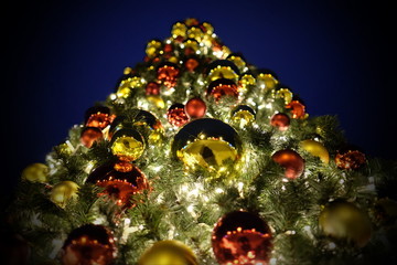 Festlicher Weihnachtsbaum