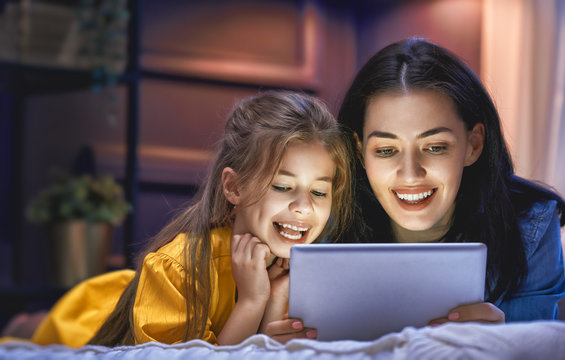 Mom And Child With Tablet