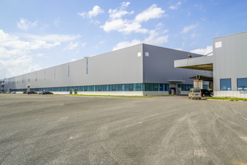 Fototapeta na wymiar Factory building warehouse