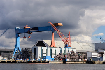 Dunkle Wolken über der deutschen Werftindustrie