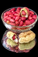 Peanuts in a bowl of glass