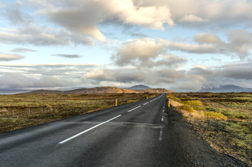 Fototapeta na wymiar Iceland long Road