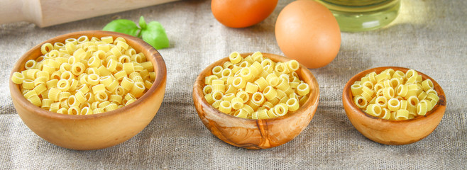 Ditalini macaroni. Pasta rings. Tubettini and thimbles. Anellini.