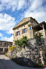 Fototapeta na wymiar Mittelalterliche Burg Rochmaure in Frankreich