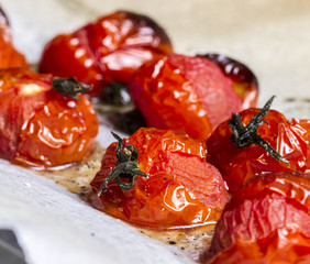 Baked cherry tomatoes