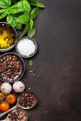 Obraz na płótnie Canvas Tomatoes, basil, olive oil and spices
