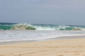 Wellen am Meer, Wasserkraft, urlaub