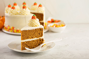 Pumpkin spice layered cake with cream cheese frosting