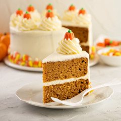Pumpkin spice layered cake with cream cheese frosting