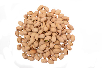 A pile of pistachios