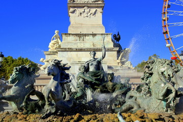 Obraz premium Fontaine des Quinconces à Bordeaux