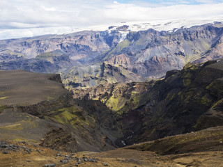 Obraz premium Canyon with cut edges in the mountains of Iceland