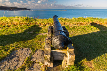 Cannon pointing out to sea, Fishguard fort.