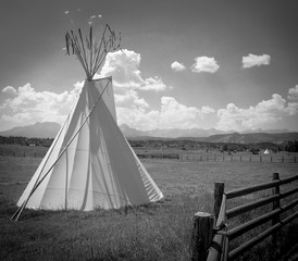 Colorado Tipi © Andrew