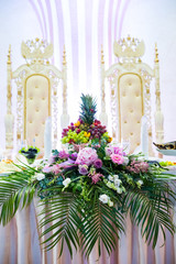 The elegant table with flowers flor wedding