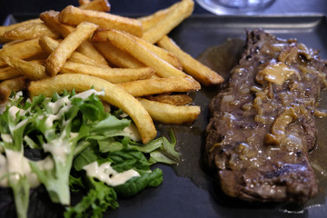 manger au restaurant