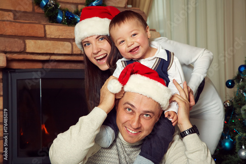 &quot;family celebrating Christmas at home&quot; Stock photo and royalty-free images on Fotolia.com - Pic